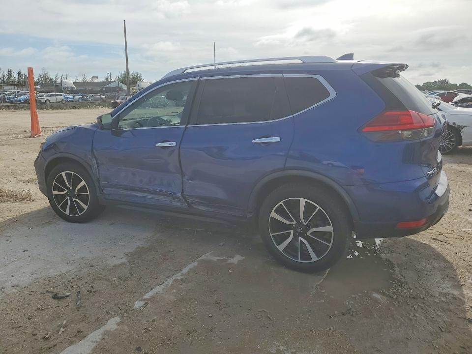 2017 Nissan Rogue მანქანა იყიდება აუქციონზე, vin: JN8AT2MT9HW137091, აუქციონის ნომერი: 55277546