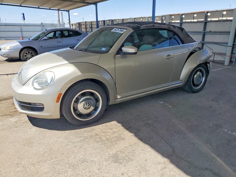 Продажа на аукционе авто 2015 Volkswagen Beetle, vin: 3VW517AT4FM823568, номер лота: 54257946