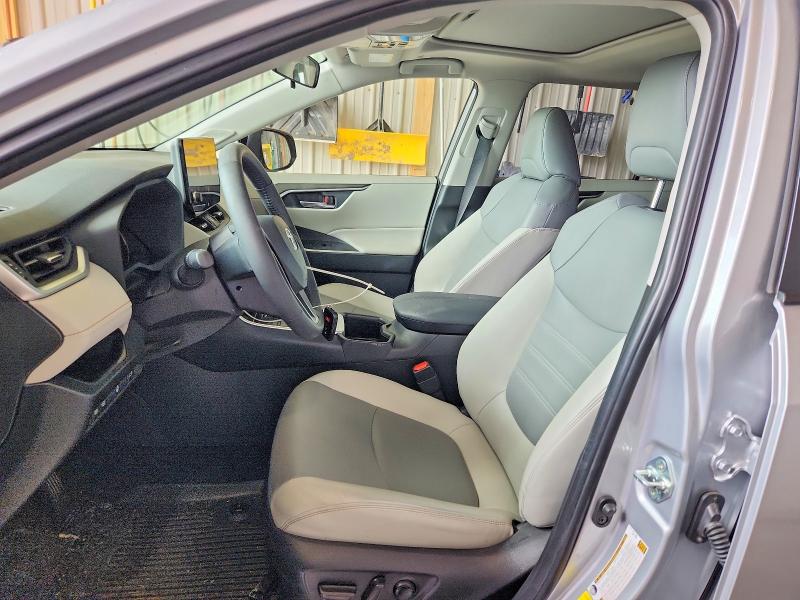 Продажа на аукционе авто 2024 Toyota Rav4, vin: JTMB6RFV9RD121632, номер лота: 54237906