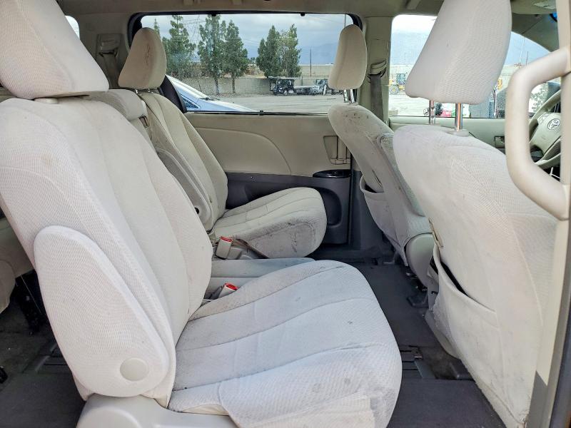 Продажа на аукционе авто 2014 Toyota Sienna, vin: 5TDKK3DCXES477113, номер лота: 54719686