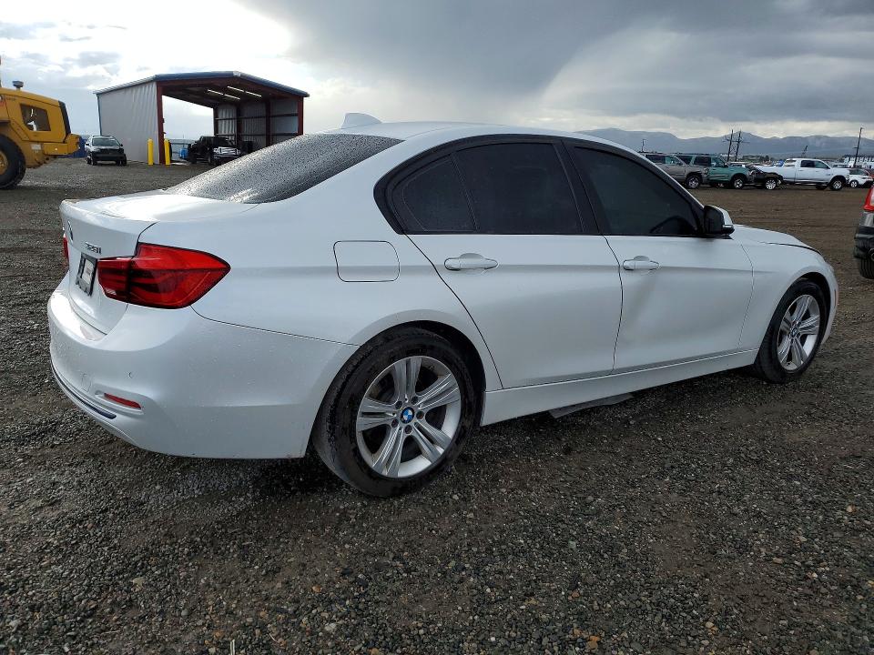 Продаж на аукціоні авто 2016 Bmw 328, vin: WBA8E3G58GNU00177, номер лоту: 51190256
