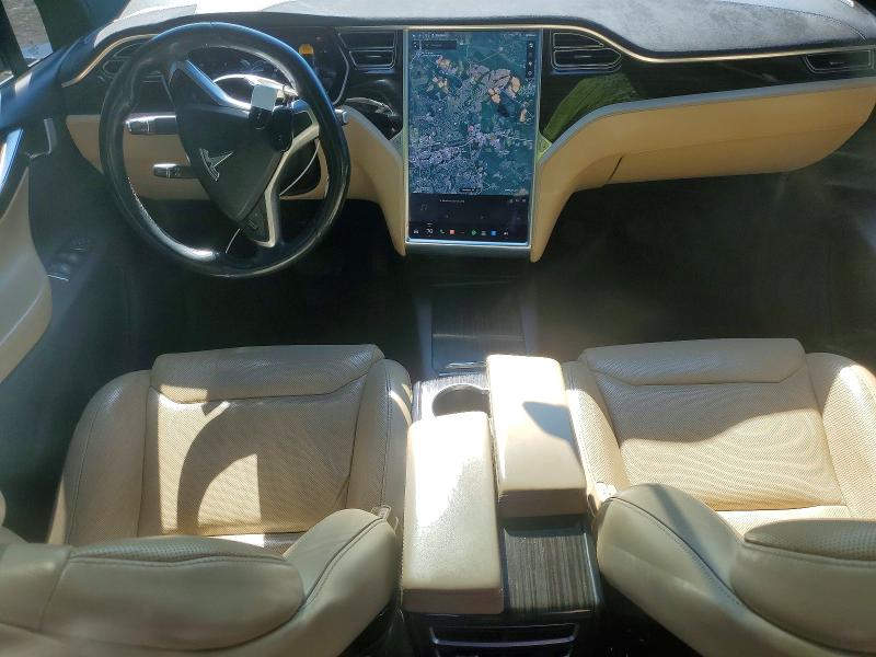 2016 Tesla Model X მანქანა იყიდება აუქციონზე, vin: 5YJXCBE25GF004214, აუქციონის ნომერი: 52894306