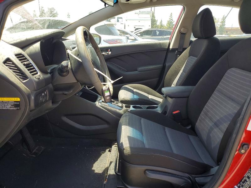 52714666 :رقم المزاد ، 3KPFL4A76JE228663 vin ، 2018 Kia Forte مزاد بيع