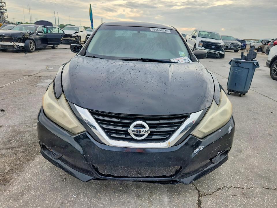 2017 Nissan Altima მანქანა იყიდება აუქციონზე, vin: 1N4AL3AP0HC150148, აუქციონის ნომერი: 54658326