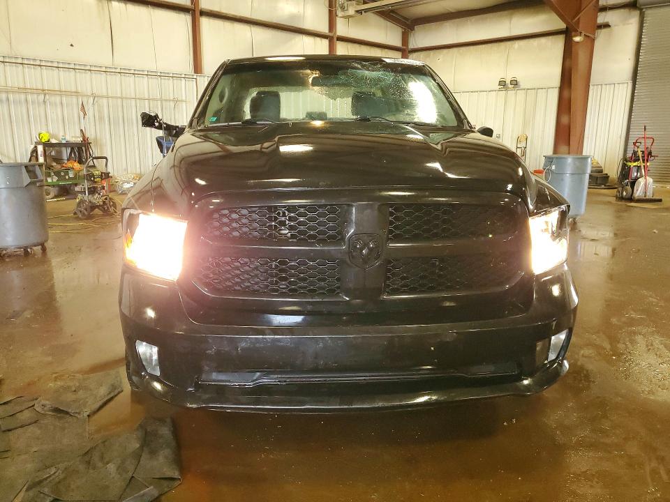 Продажа на аукционе авто 2018 Ram 1500, vin: 1C6RR7KT9JS331346, номер лота: 54079286