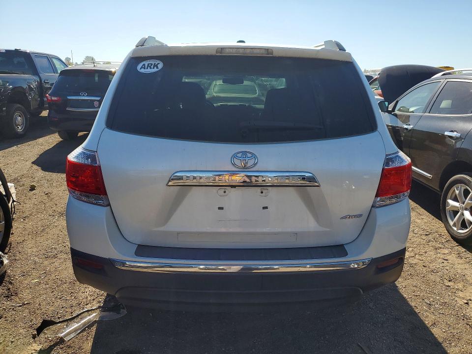 52901856 :رقم المزاد ، 5TDDK3EH6DS233850 vin ، 2013 Toyota Highlander مزاد بيع