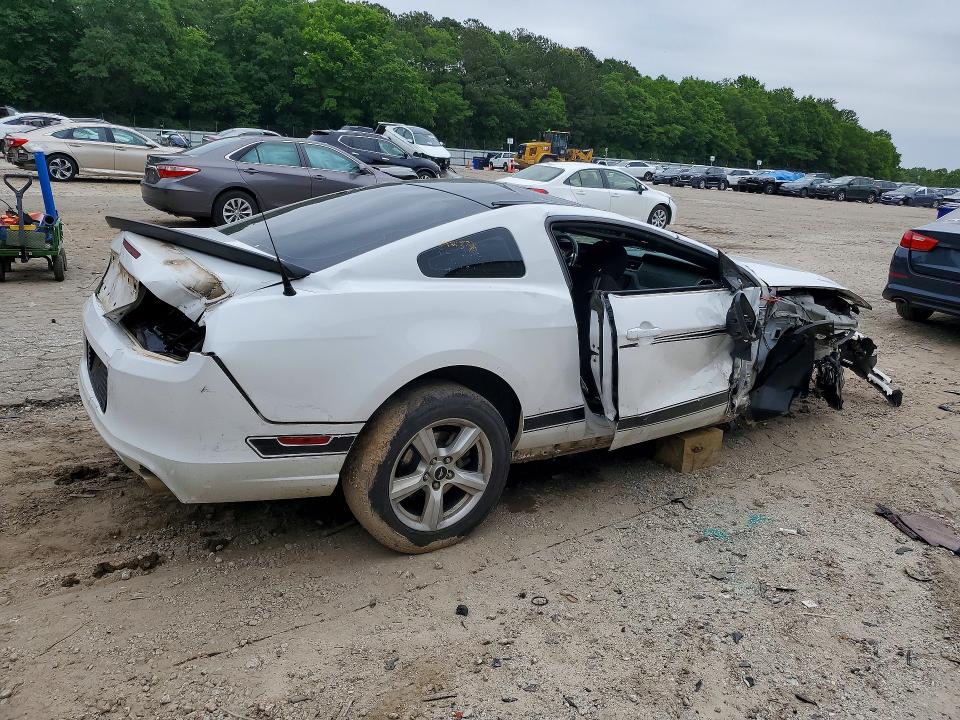 Auction sale of the 2014 Ford Mustang, vin: 1ZVBP8AM9E5332417, lot number: 51944266