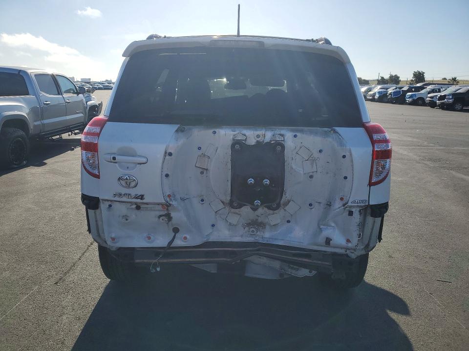 54280326 :رقم المزاد ، 2T3DK4DV0BW058133 vin ، 2011 Toyota Rav4 مزاد بيع