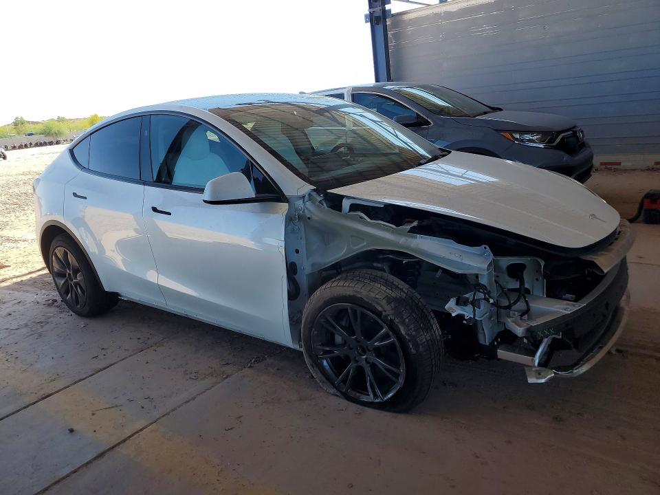 2025 Tesla Model Y მანქანა იყიდება აუქციონზე, vin: 7SAYGDED0SA377272, აუქციონის ნომერი: 53267206