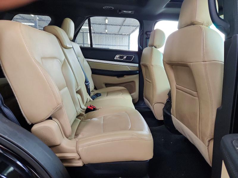 54113306 :رقم المزاد ، 1FM5K8DGEHGB26601 vin ، 2017 Ford Explorer مزاد بيع