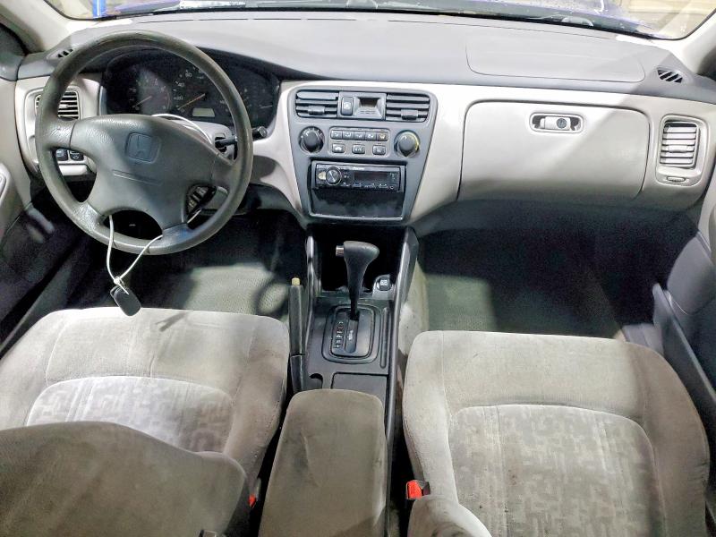 1999 Honda Accord მანქანა იყიდება აუქციონზე, vin: 1HGCG5654XA108250, აუქციონის ნომერი: 55129616