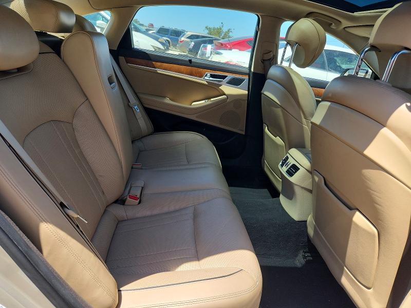 Продажа на аукционе авто 2015 Hyundai Genesis, vin: KMHGN4JE3FU079534, номер лота: 53652746