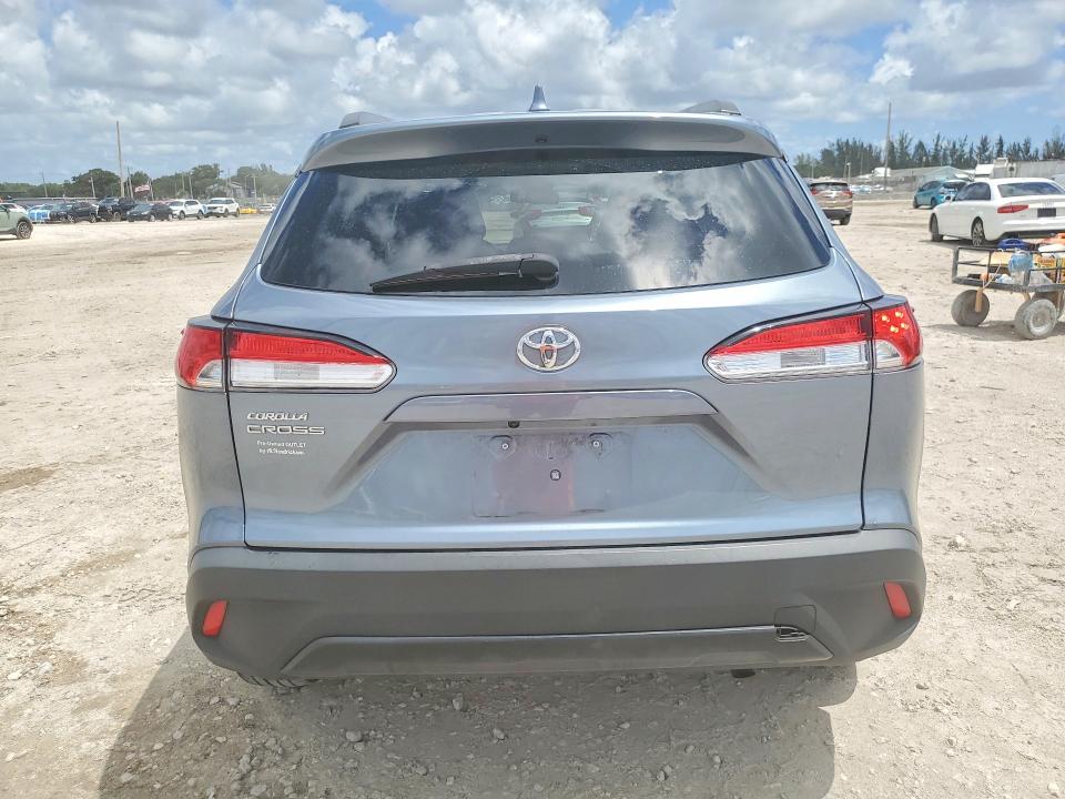 Продаж на аукціоні авто 2022 Toyota Corolla Cross, vin: 7MUCAAAG0NV030704, номер лоту: 53301316