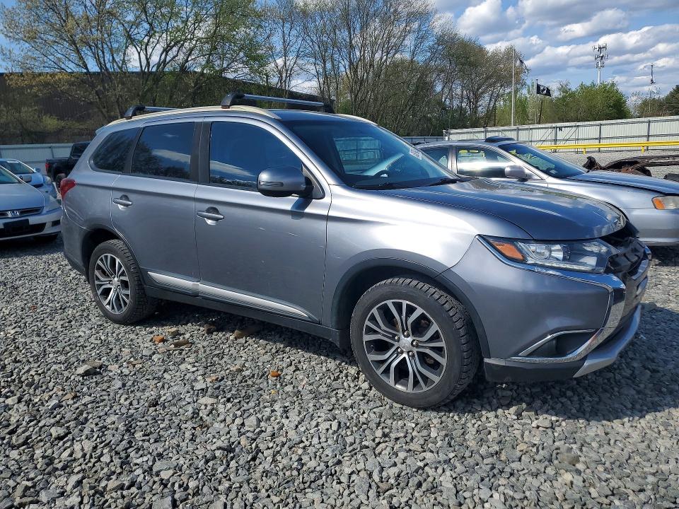 2017 Mitsubishi Outlander მანქანა იყიდება აუქციონზე, vin: JA4AZ3A32HZ015427, აუქციონის ნომერი: 53179916