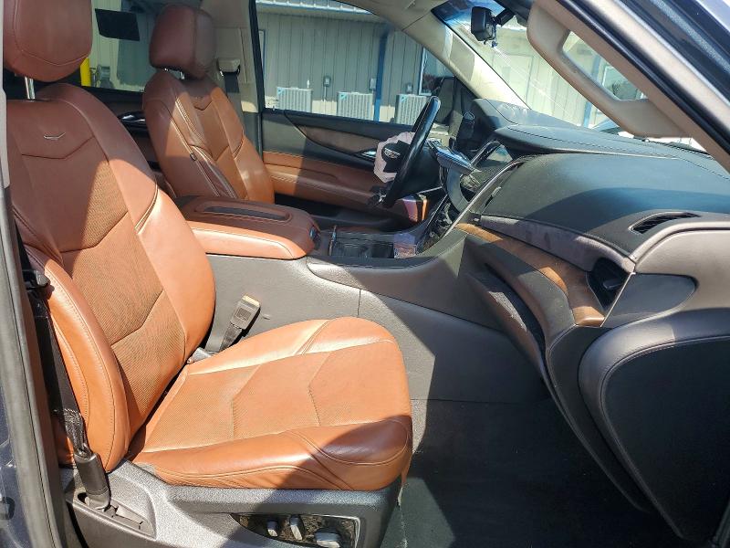 55224086 :رقم المزاد ، 1GYS4JKJ9KR172352 vin ، 2019 Cadillac Escalade مزاد بيع