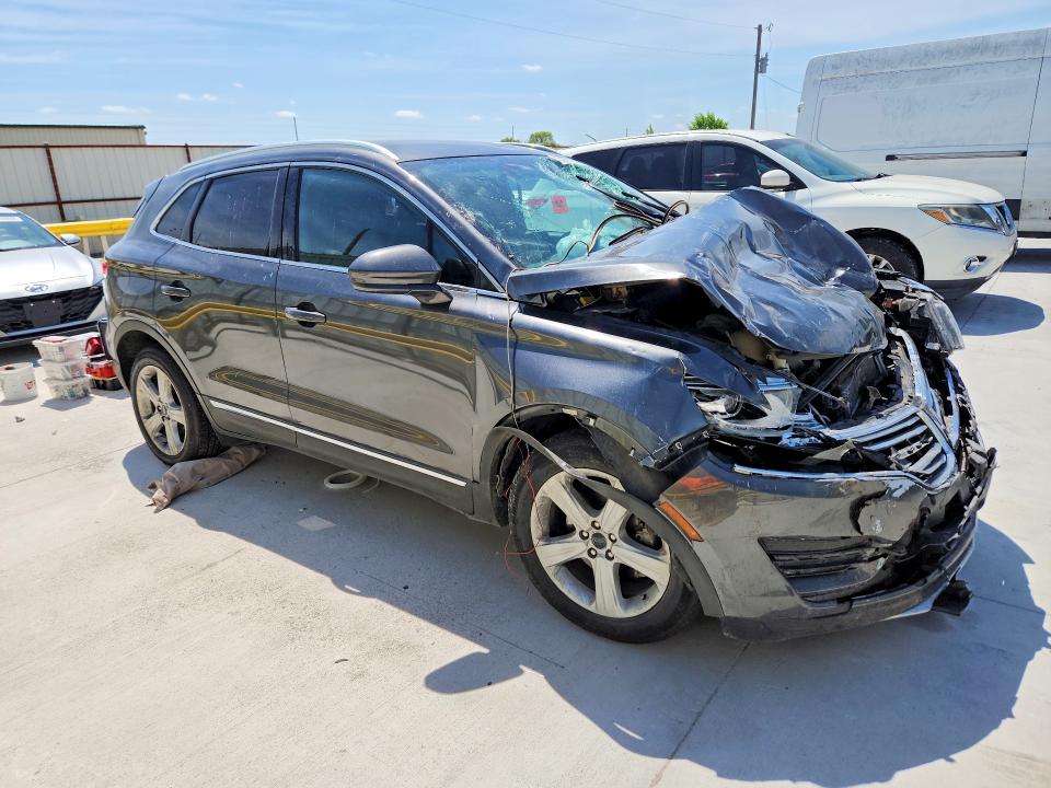 Auction sale of the 2017 Lincoln Mkc, vin: 5LMCJ1C95HUL24813, lot number: 52612306