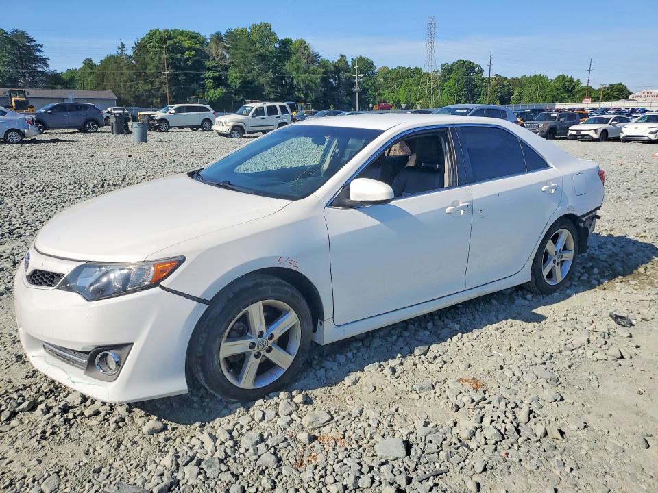 2013 Toyt Camry მანქანა იყიდება აუქციონზე, vin: 4T1BF1FK4DU657576, აუქციონის ნომერი: 55051836