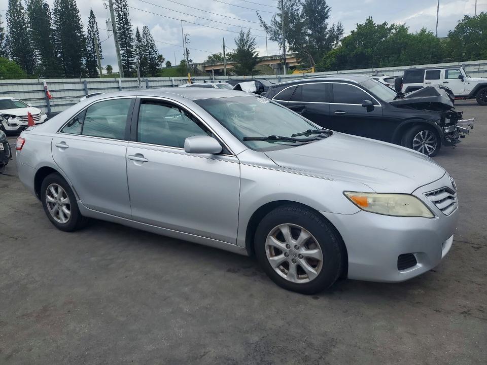 54394826 :رقم المزاد ، 4T1BF3EK3BU196073 vin ، 2011 Toyota Camry مزاد بيع