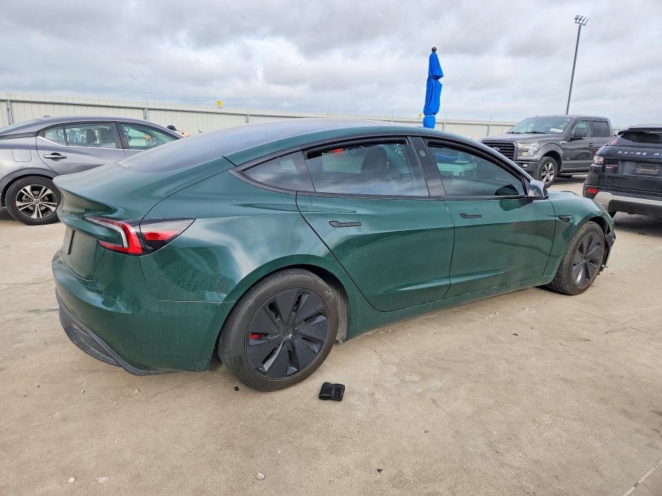 Продажа на аукционе авто 2024 Tesla Model 3, vin: 5YJ3E1EB3RF740302, номер лота: 52360056