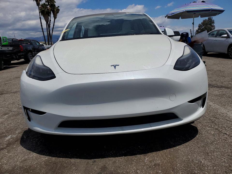 Продажа на аукционе авто 2021 Tesla Model Y, vin: 5YJYGDEF5MF121679, номер лота: 53995036