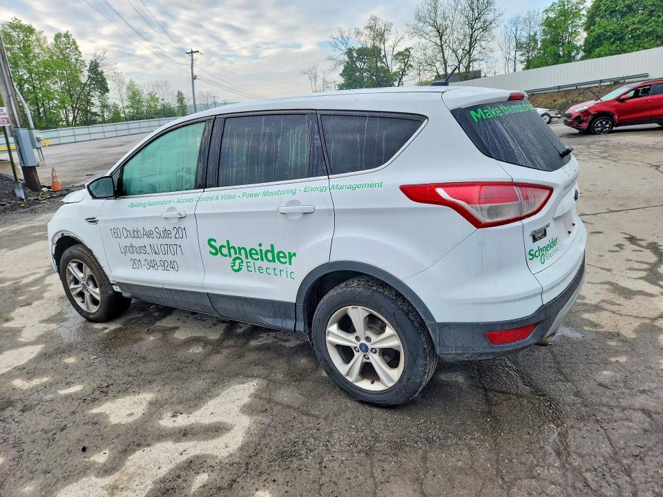 53042276 :رقم المزاد ، 1FMCU0GX9GUB00875 vin ، 2016 Ford Escape مزاد بيع