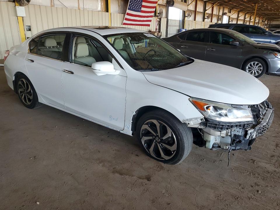 Продаж на аукціоні авто 2017 Honda Accord, vin: 1HGCR2F97HA078741, номер лоту: 54435146