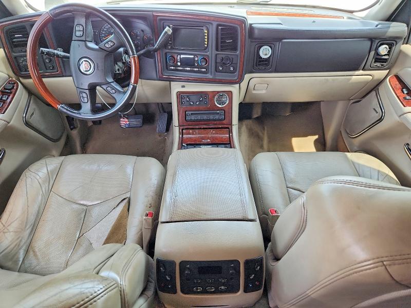 53651236 :رقم المزاد ، 3GYFK66N04G292142 vin ، 2004 Cadillac Escalade مزاد بيع