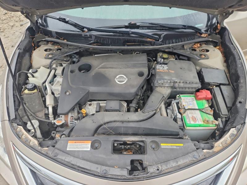 2015 Nissan Altima მანქანა იყიდება აუქციონზე, vin: 1N4AL3AP7FC165467, აუქციონის ნომერი: 53345776
