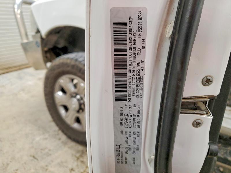 52684986 :رقم المزاد ، 3C6UR5HJ3HG730565 vin ، 2017 Ram 2500 مزاد بيع