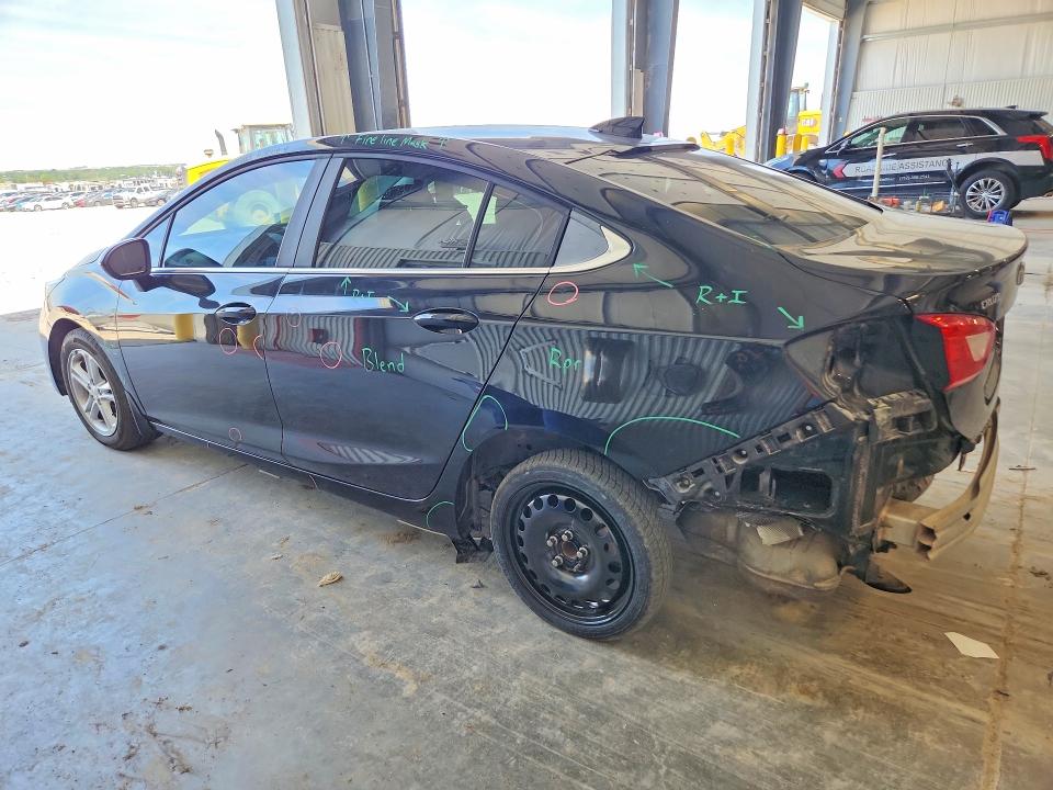 2017 Chevrolet Cruze მანქანა იყიდება აუქციონზე, vin: 1G1BE5SM7H7277926, აუქციონის ნომერი: 55057296