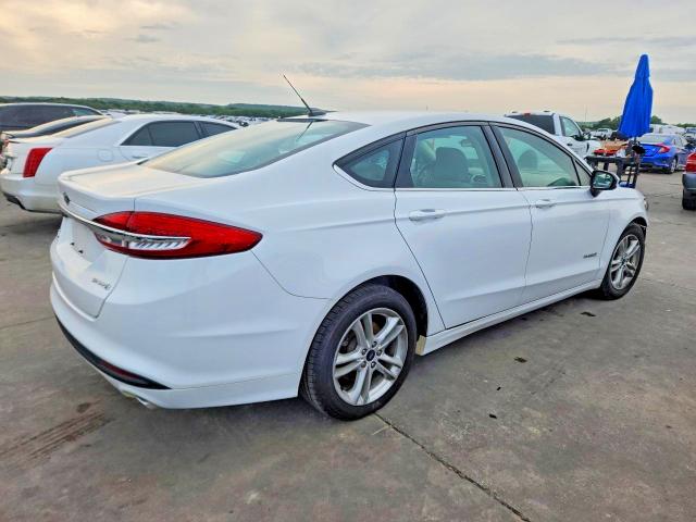 53166066 :رقم المزاد ، 3FA6P0UU5JR100170 vin ، 2018 Ford Fusion مزاد بيع