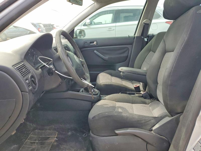 52000036 :رقم المزاد ، 9BWGL61J344040853 vin ، 2004 Volkswagen Golf مزاد بيع