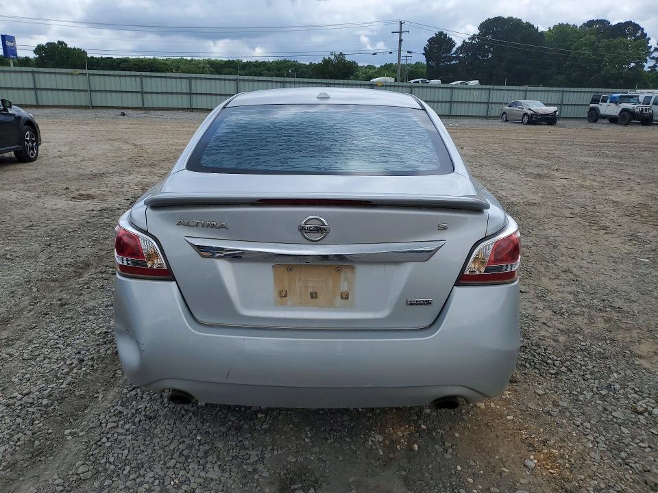 2015 Nissan Altima მანქანა იყიდება აუქციონზე, vin: 1N4AL3AP6FC576715, აუქციონის ნომერი: 53269936