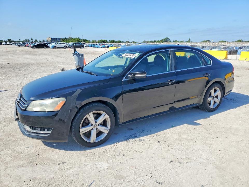 52230496 :رقم المزاد ، 1VWBP7A30DC016173 vin ، 2013 Volkswagen Passat مزاد بيع