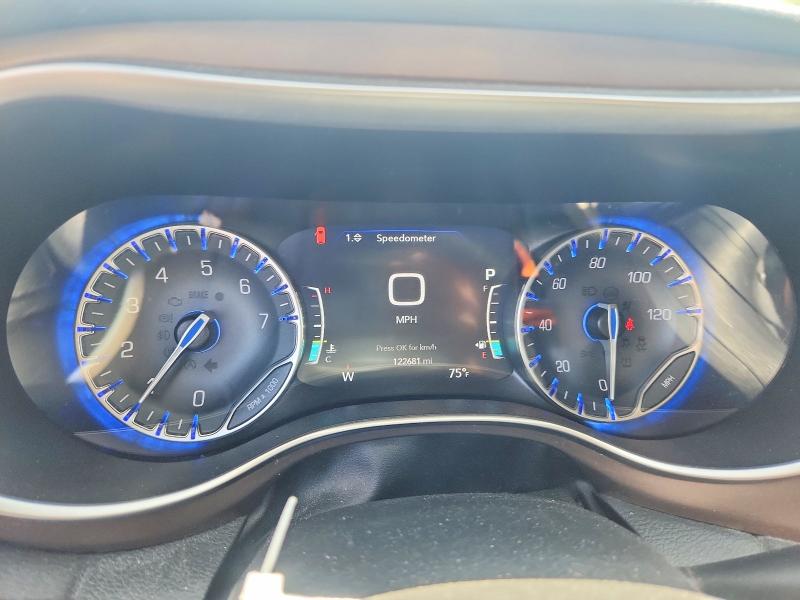 2017 Chrysler Pacifica მანქანა იყიდება აუქციონზე, vin: 2C4RC1EG4HR577125, აუქციონის ნომერი: 55014316