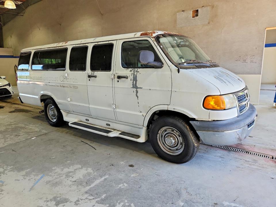 51744926 :رقم المزاد ، 2B6KB31Z6XK524395 vin ، 1999 Dodge Ram Van مزاد بيع