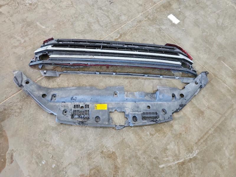 53020346 :رقم المزاد ، 5TDJZRFH4HS372185 vin ، 2017 Toyota Highlander مزاد بيع