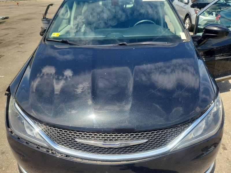 2017 Chrysler Pacifica მანქანა იყიდება აუქციონზე, vin: 2C4RC1EG4HR577125, აუქციონის ნომერი: 55014316