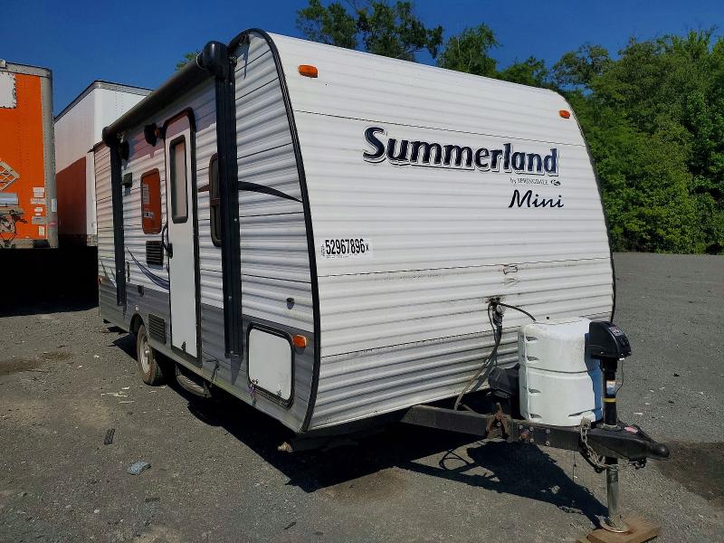 52967896 :رقم المزاد ، 4YDT18011F3151564 vin ، 2015 Keystone Summerland مزاد بيع