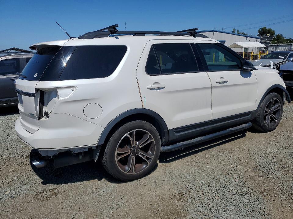 2015 Ford Explorer მანქანა იყიდება აუქციონზე, vin: 1FM5K8GT2FGB73867, აუქციონის ნომერი: 52102076