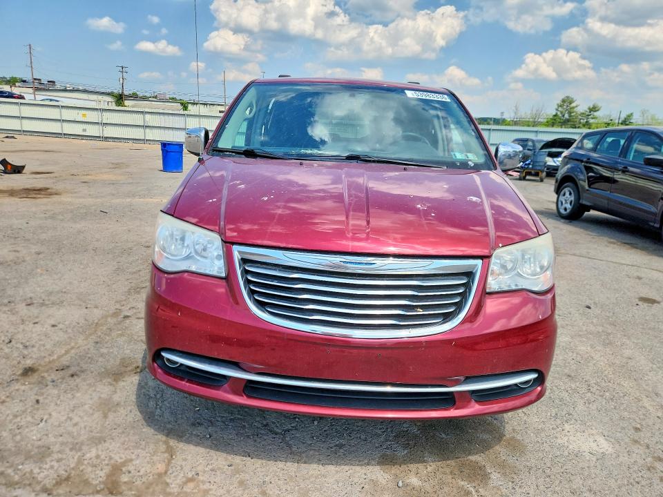 2014 Chrysler Town & Country მანქანა იყიდება აუქციონზე, vin: 2C4RC1CG5ER192302, აუქციონის ნომერი: 53983336