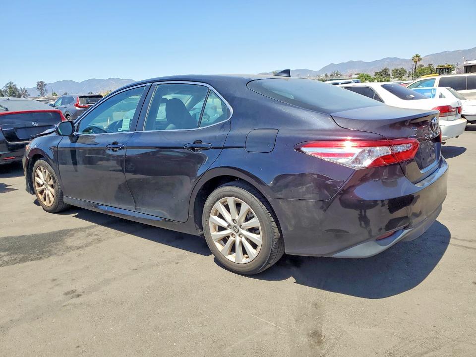 2020 Toyota Camry მანქანა იყიდება აუქციონზე, vin: 4T1C11AK8LU363297, აუქციონის ნომერი: 53935416
