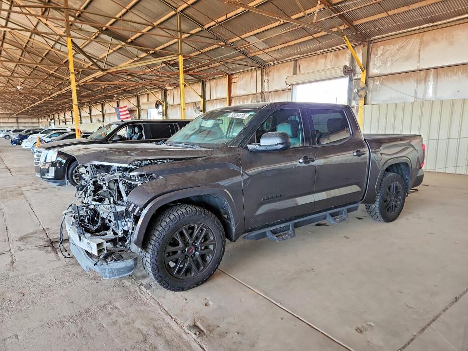 Продажа на аукционе авто 2023 Toyota Tundra, vin: 5TFLA5DB5PX063633, номер лота: 53284736