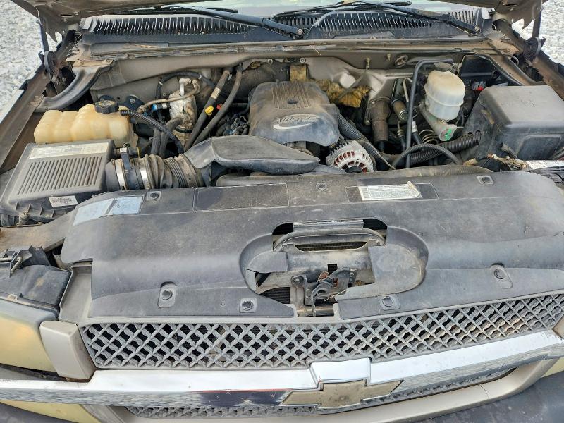 52404066 :رقم المزاد ، 1GCHC24U13E287410 vin ، 2003 Chevrolet Silverado مزاد بيع