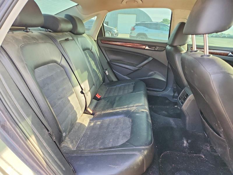 54339146 :رقم المزاد ، 1VWCN7A33DC108131 vin ، 2013 Volkswagen Passat مزاد بيع