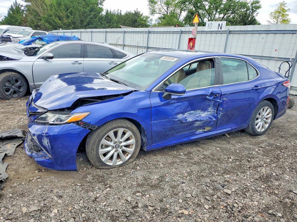 Продаж на аукціоні авто 2018 Toyota Camry, vin: 4T1B11HK6JU586632, номер лоту: 53608496