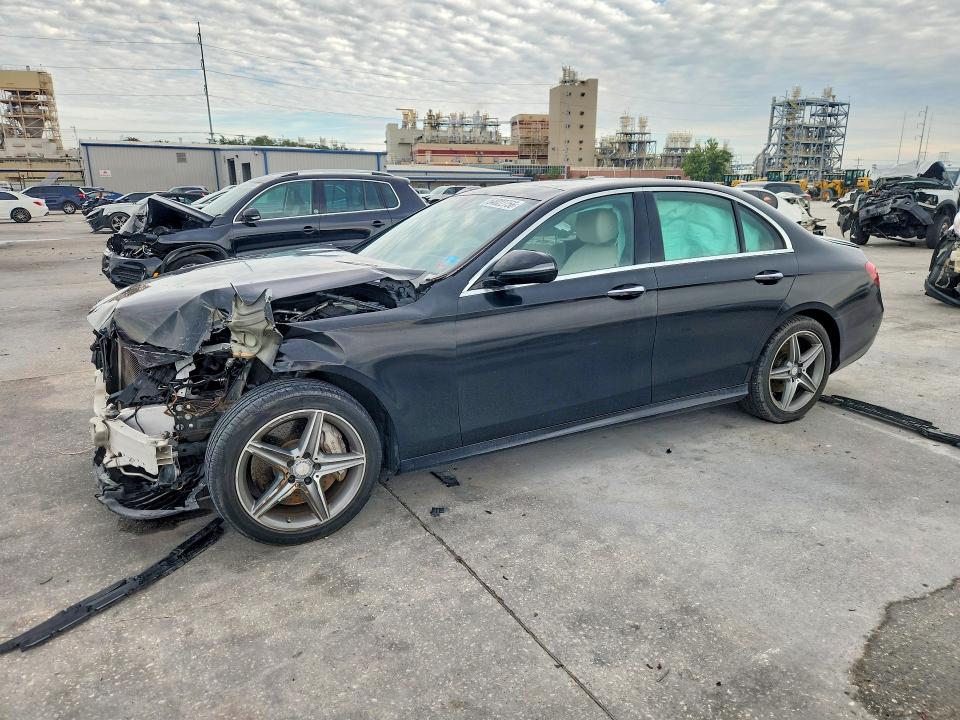 2017 Mercedes-benz E მანქანა იყიდება აუქციონზე, vin: WDDZF4JB6HA049700, აუქციონის ნომერი: 54022756