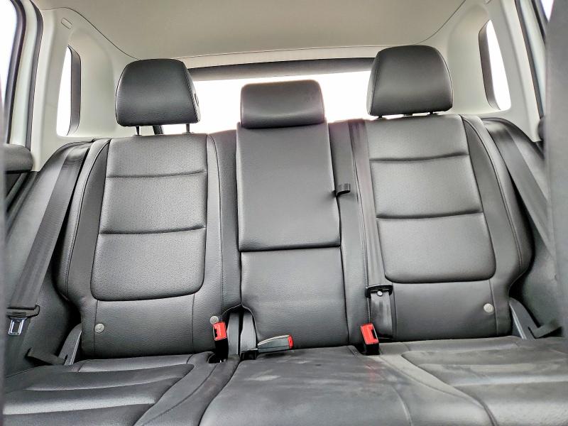 52507786 :رقم المزاد ، WVGBV7AX5HK000974 vin ، 2017 Volkswagen Tiguan مزاد بيع