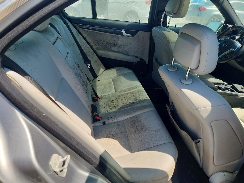 49918276 :رقم المزاد ، WDDGF4HB5DA852022 vin ، 2013 Mercedes-benz C مزاد بيع