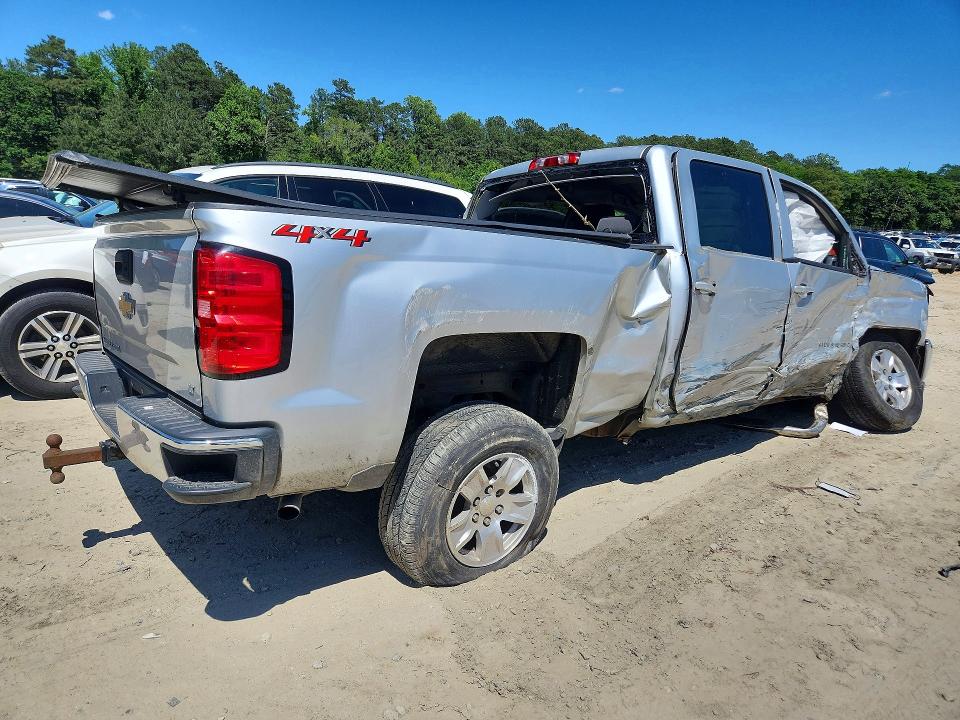 55307896 :رقم المزاد ، 3GCUKREC9JG397370 vin ، 2018 Chevrolet Silverado مزاد بيع